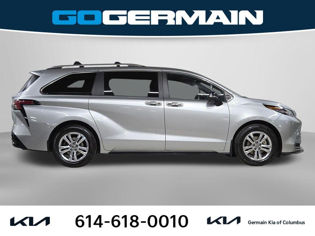 used 2024 Toyota Sienna car, priced at $38,993