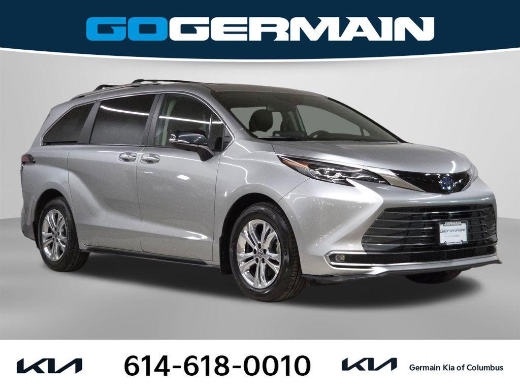used 2024 Toyota Sienna car, priced at $38,993
