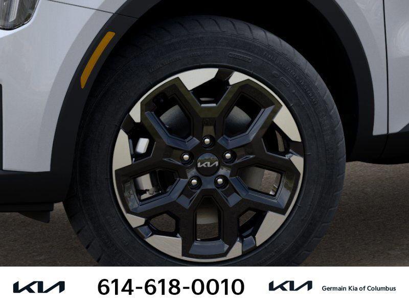 new 2025 Kia Sorento car, priced at $33,655