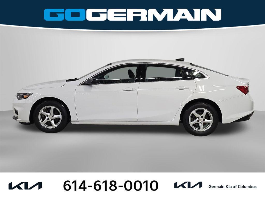 used 2018 Chevrolet Malibu car, priced at $10,442