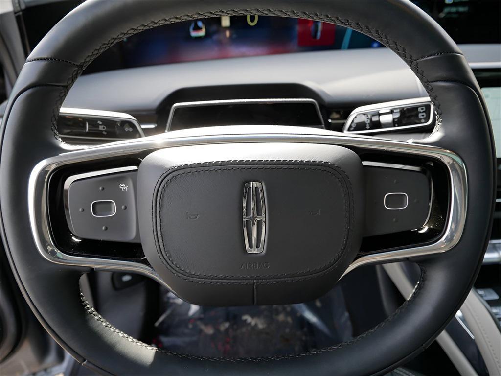 used 2024 Lincoln Nautilus car, priced at $48,900