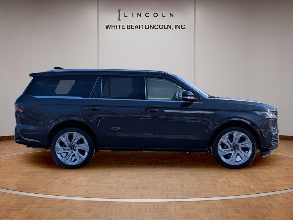 used 2025 Lincoln Navigator car, priced at $92,989
