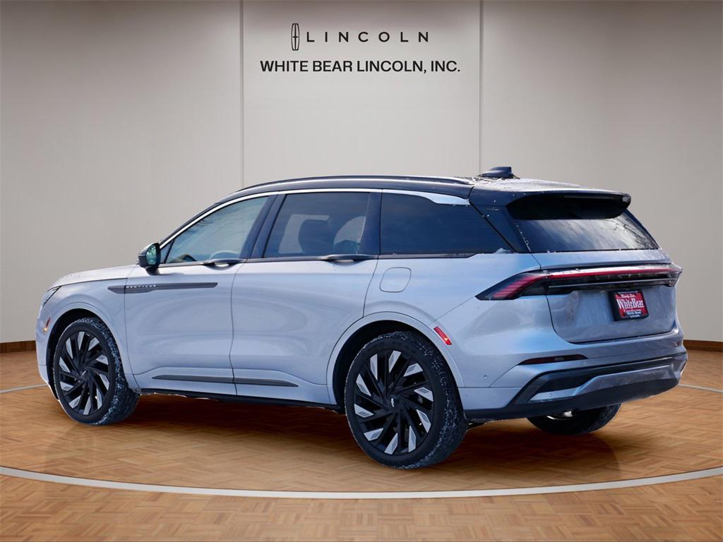 used 2024 Lincoln Nautilus car, priced at $58,995