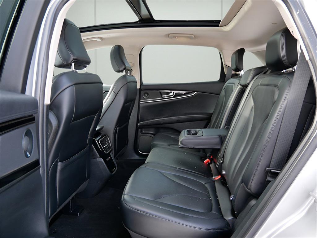 used 2021 Lincoln Nautilus car, priced at $24,995