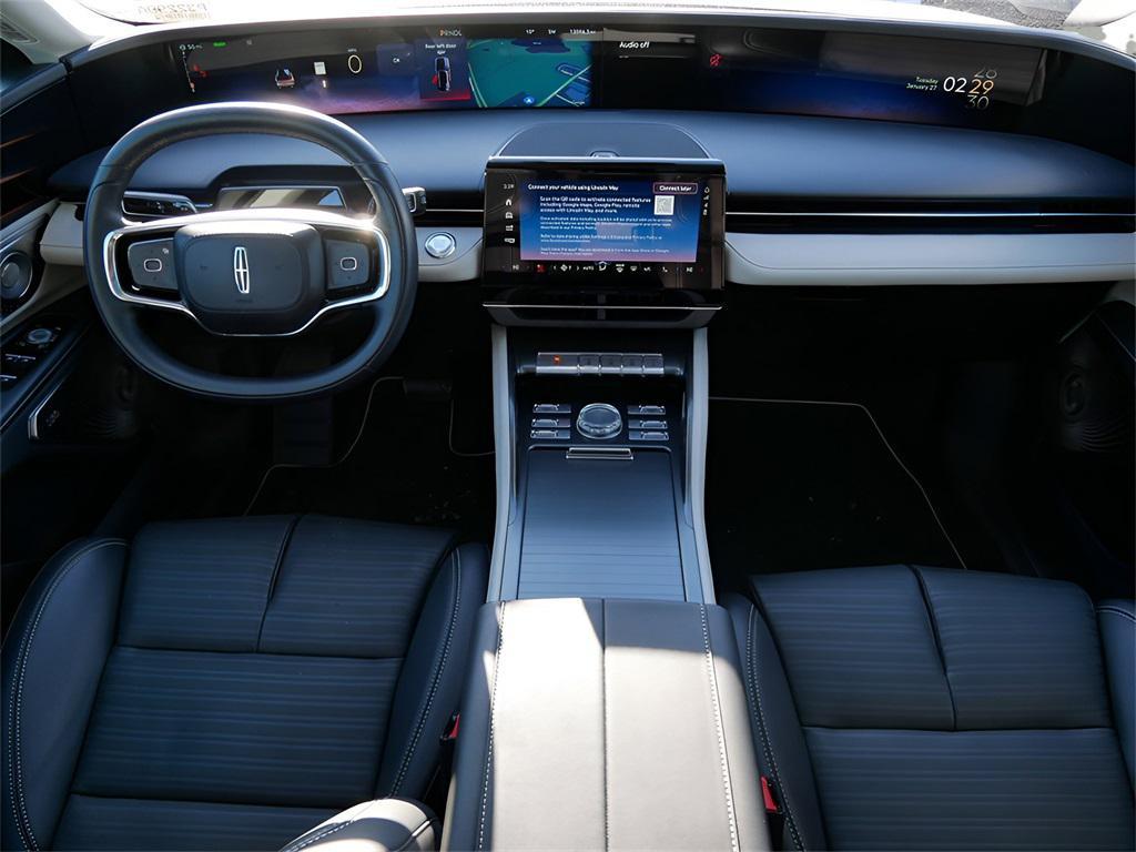 used 2025 Lincoln Nautilus car, priced at $59,995
