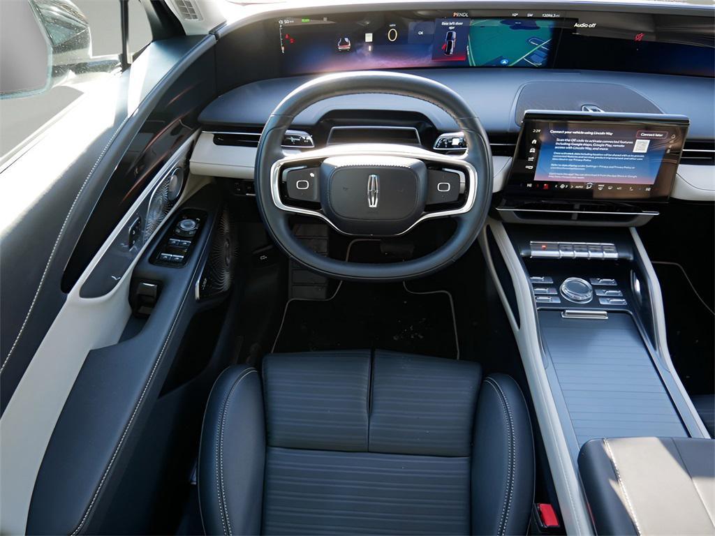 used 2025 Lincoln Nautilus car, priced at $59,995