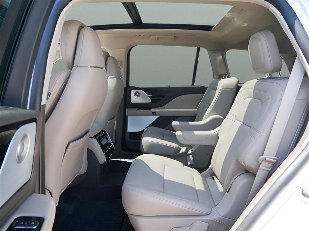 used 2023 Lincoln Aviator car, priced at $49,900