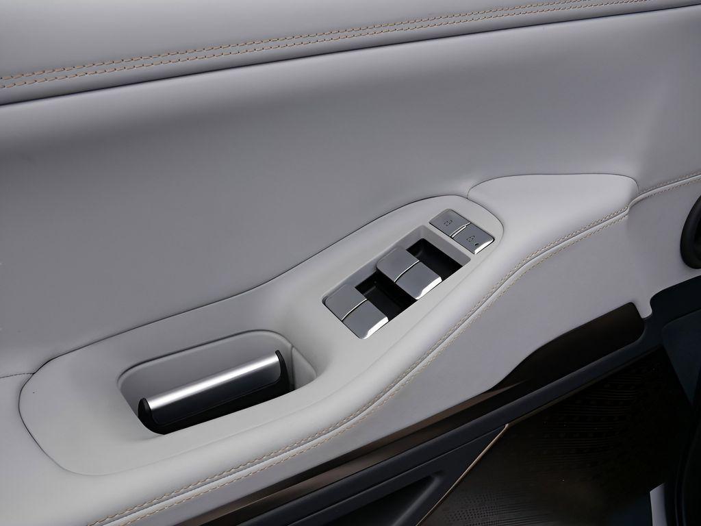 used 2025 Lincoln Navigator car, priced at $103,345