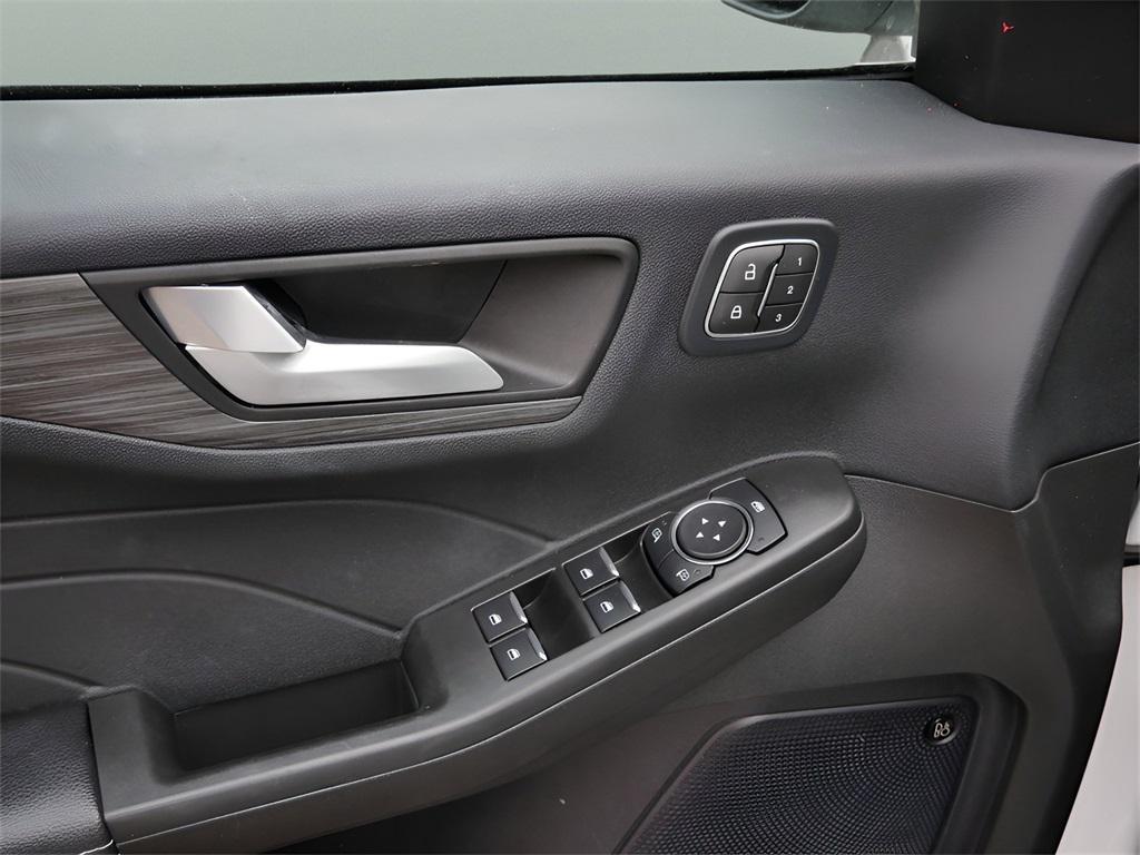 used 2023 Ford Escape PHEV car, priced at $26,932