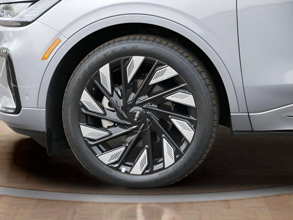 used 2024 Lincoln Nautilus car, priced at $58,690