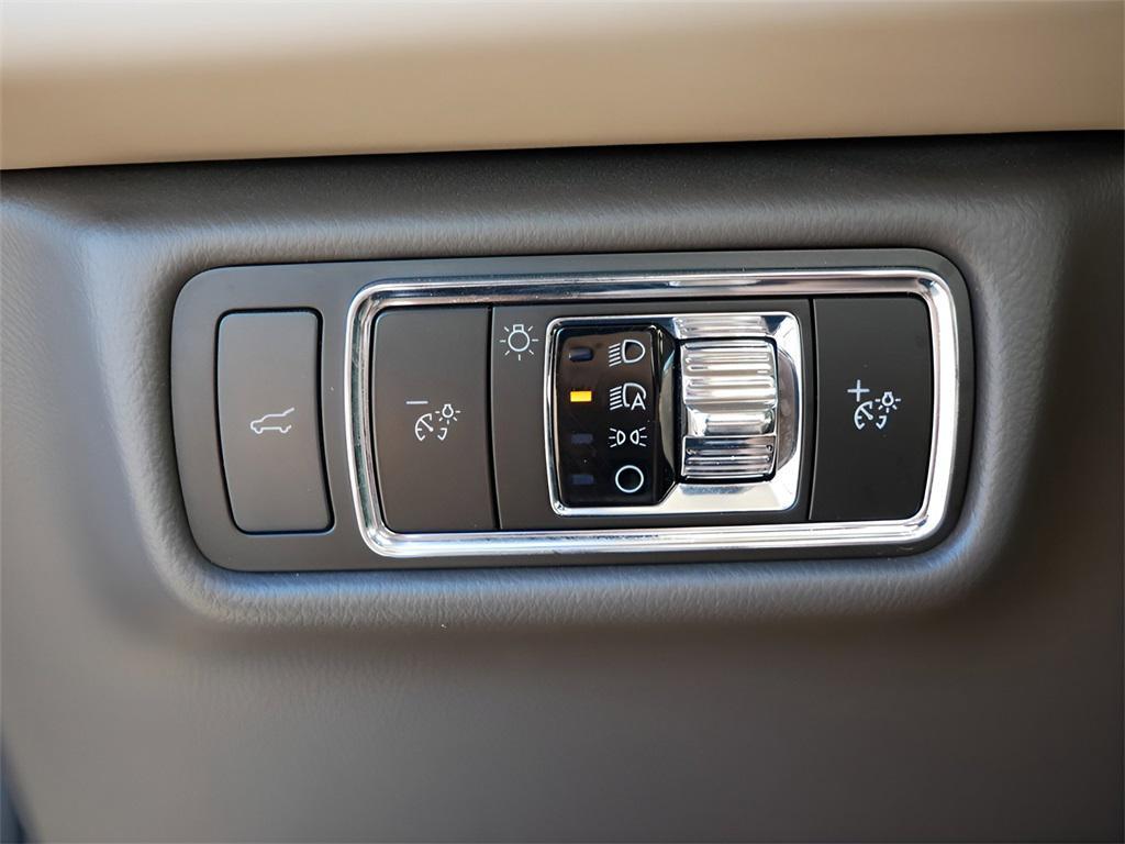 used 2023 Lincoln Aviator car, priced at $39,995