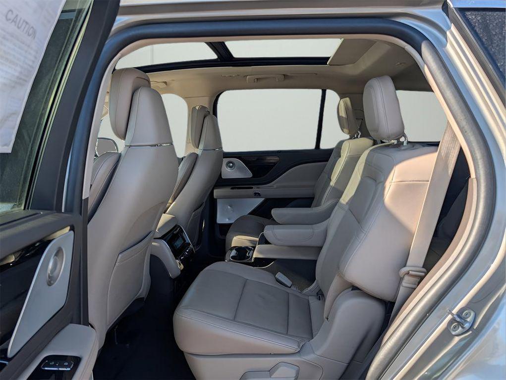 used 2023 Lincoln Aviator car, priced at $38,985