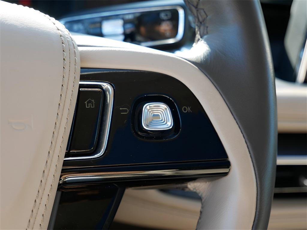 used 2023 Lincoln Aviator car, priced at $39,995