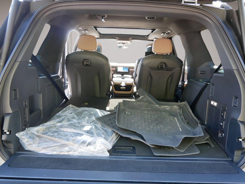 used 2025 Lincoln Navigator car, priced at $102,845