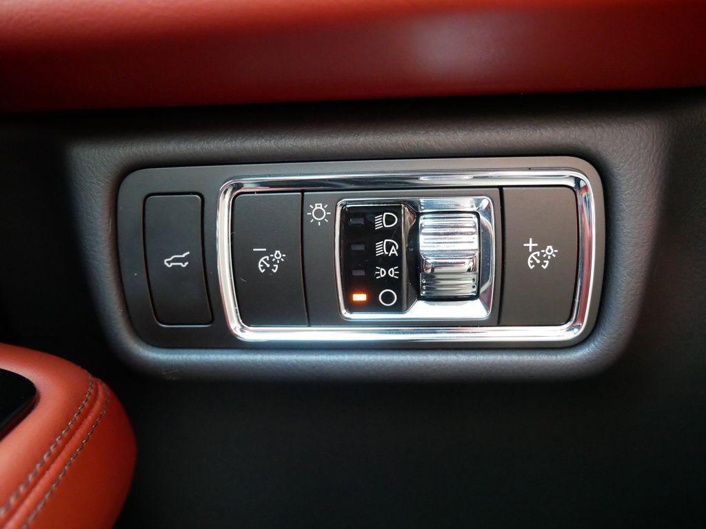 used 2025 Lincoln Aviator car, priced at $66,345