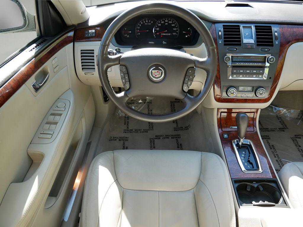 used 2007 Cadillac DTS car, priced at $8,345