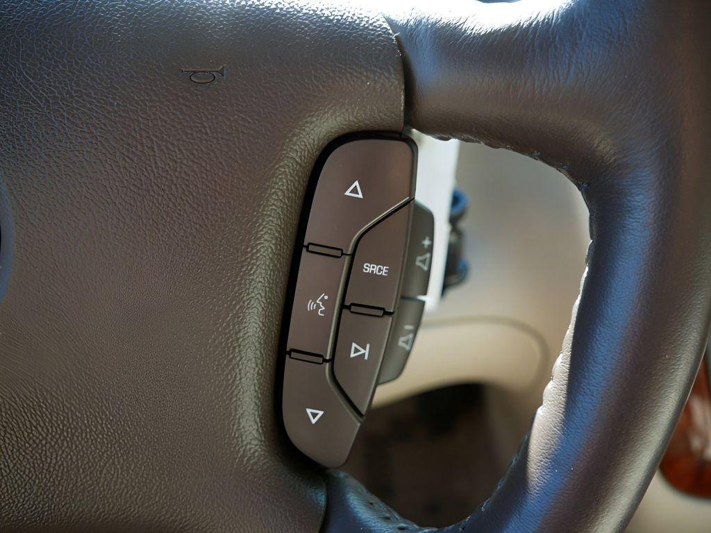 used 2007 Cadillac DTS car, priced at $8,345