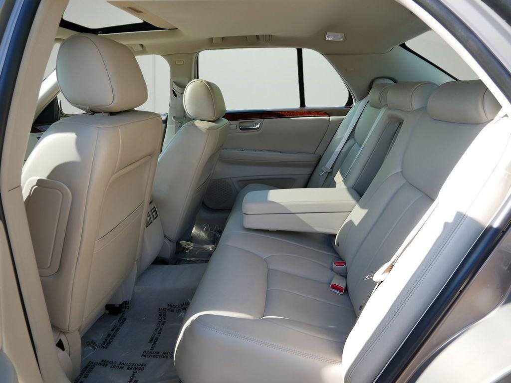 used 2007 Cadillac DTS car, priced at $8,345