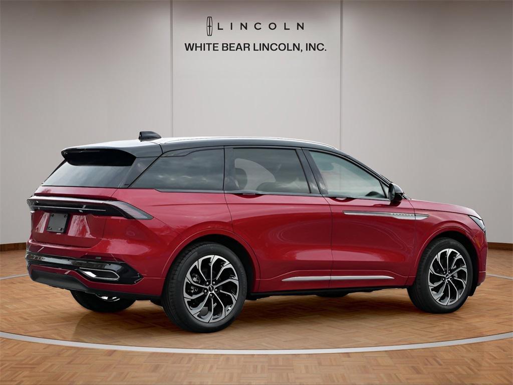 used 2024 Lincoln Nautilus car, priced at $51,900