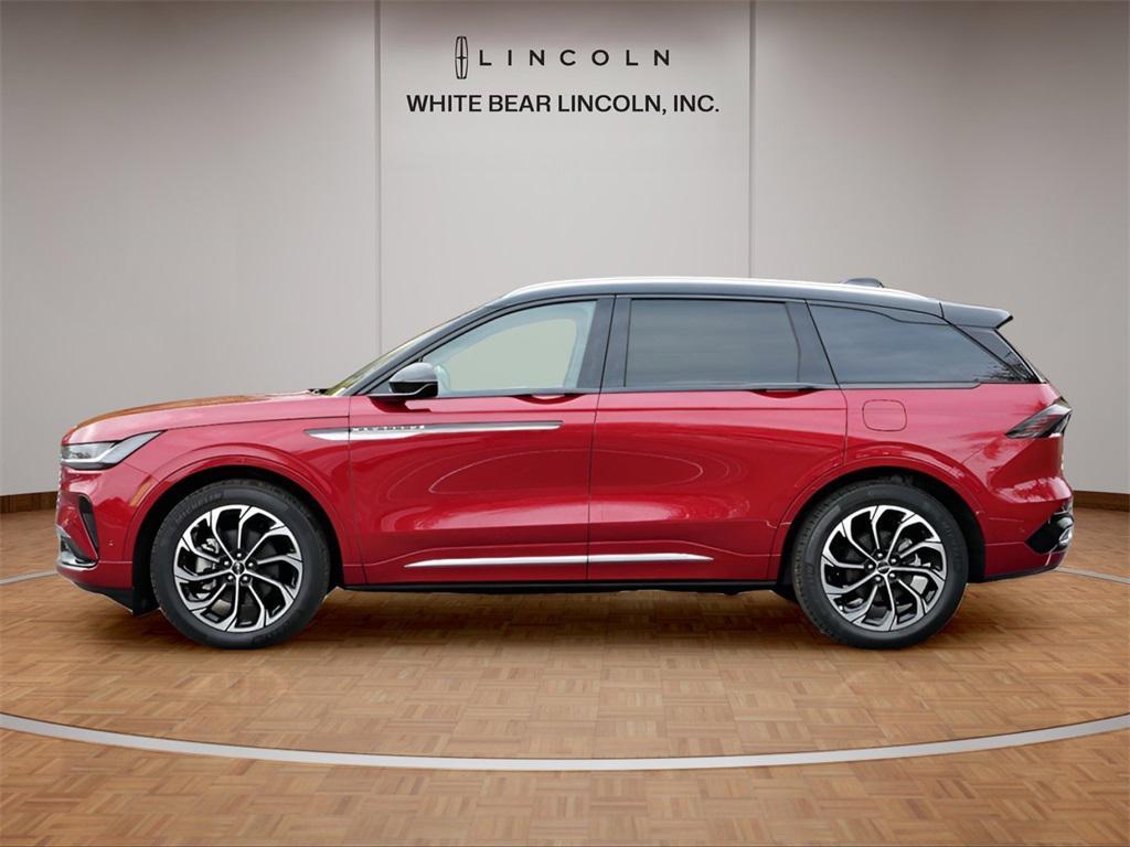 used 2024 Lincoln Nautilus car, priced at $51,900
