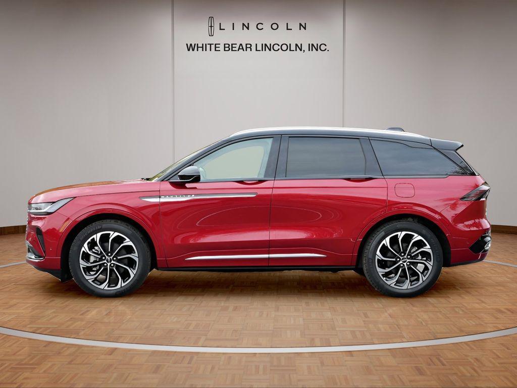 used 2024 Lincoln Nautilus car, priced at $50,995