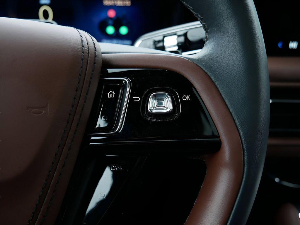 used 2025 Lincoln Aviator car, priced at $65,990