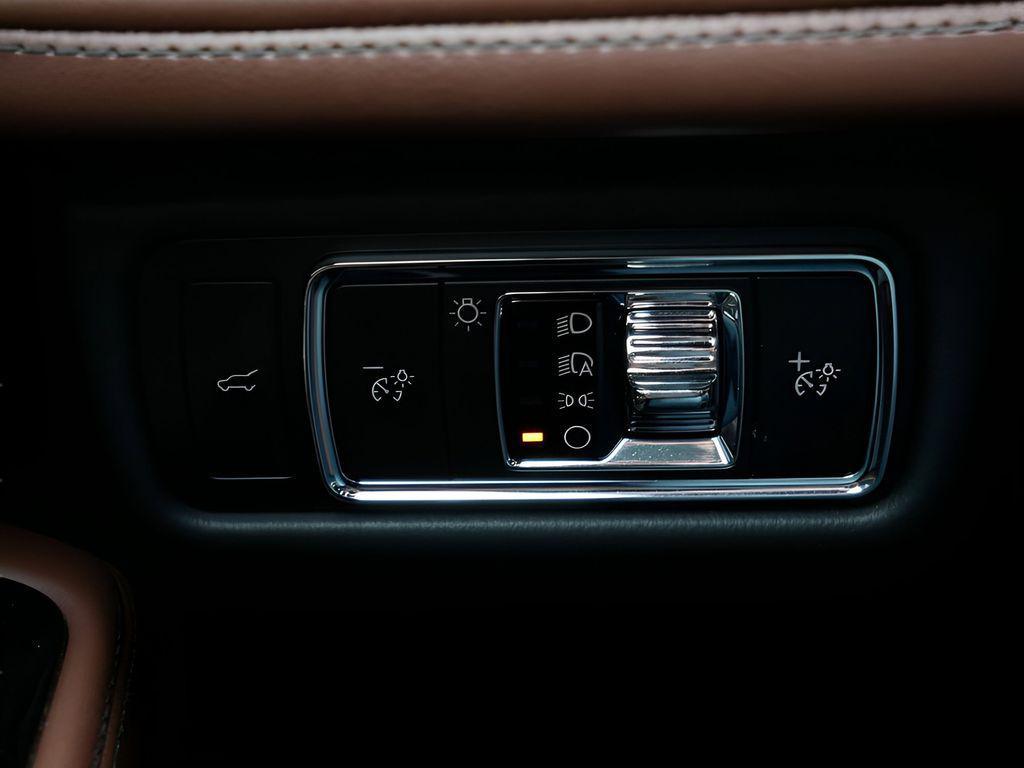 used 2025 Lincoln Aviator car, priced at $65,990