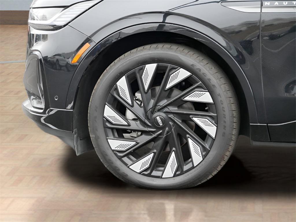 used 2024 Lincoln Nautilus car, priced at $52,995