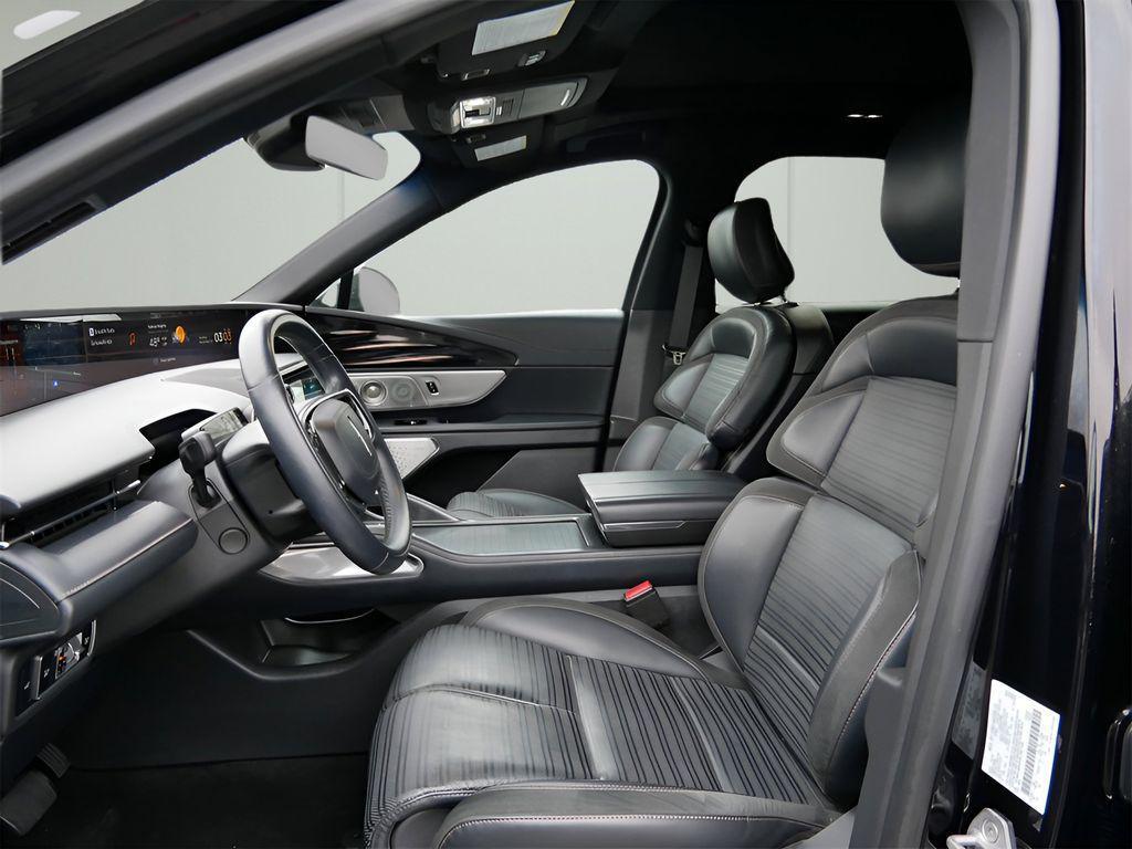 used 2024 Lincoln Nautilus car, priced at $49,995