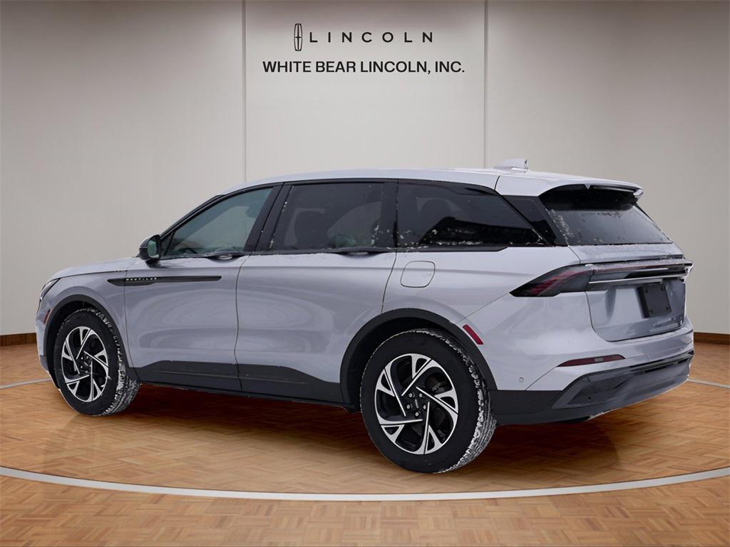 used 2024 Lincoln Nautilus car, priced at $45,995