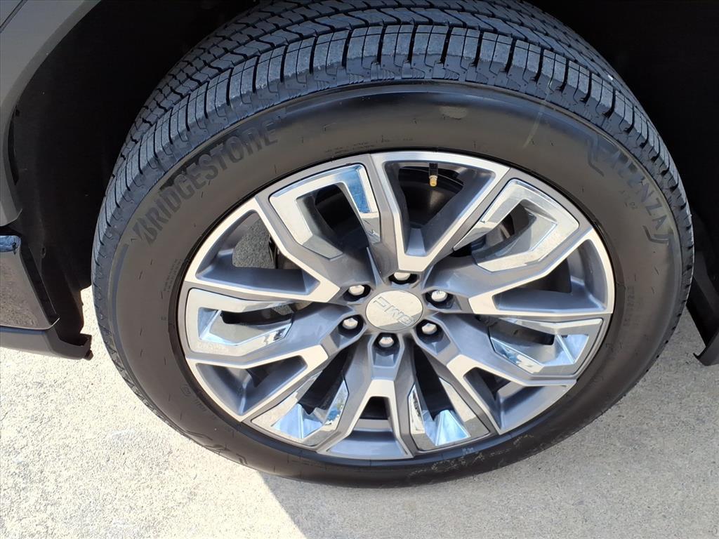 new 2026 GMC Sierra 1500 car, priced at $65,235