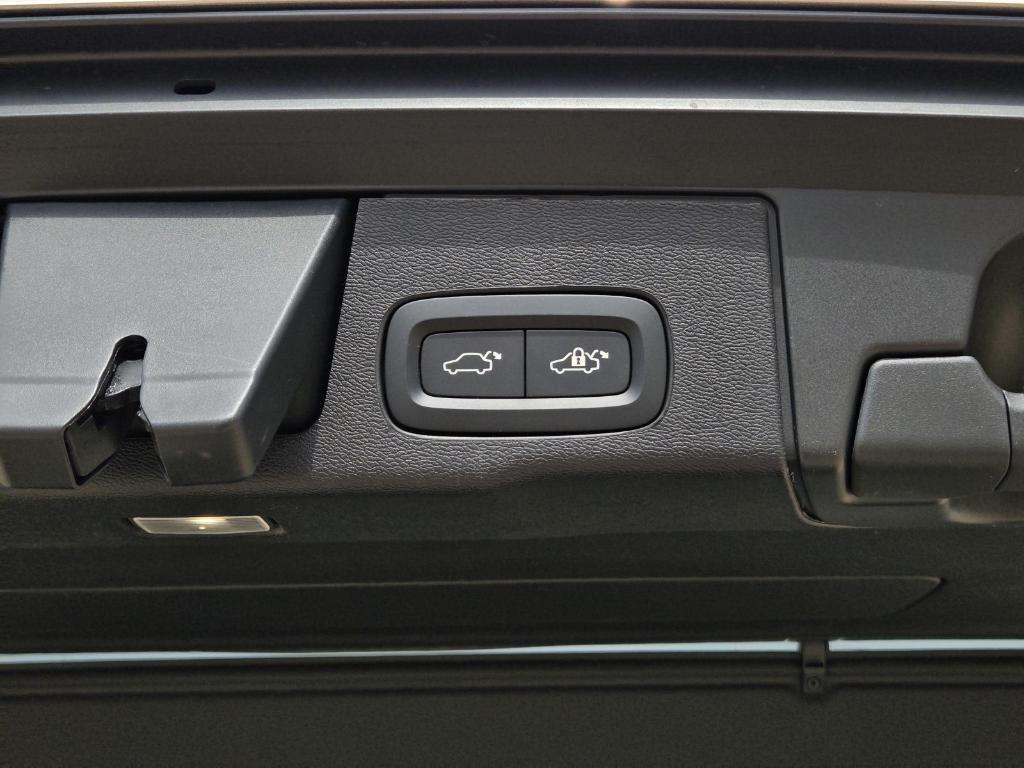 new 2026 Volvo XC60 car