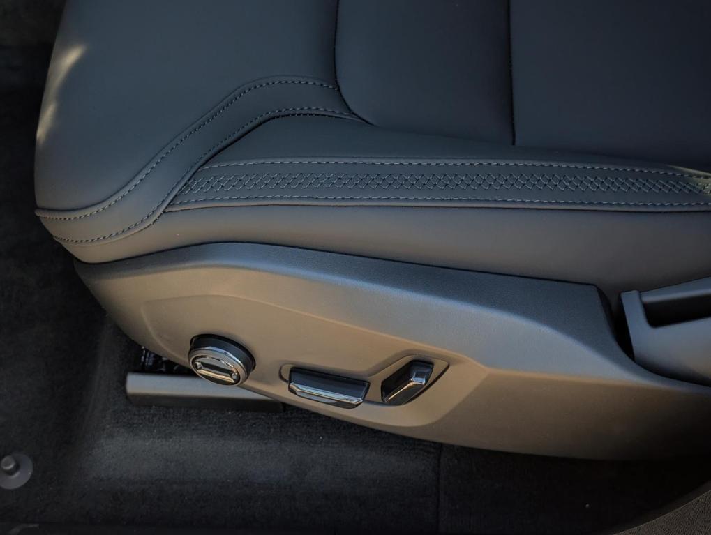 new 2026 Volvo XC60 car, priced at $50,045