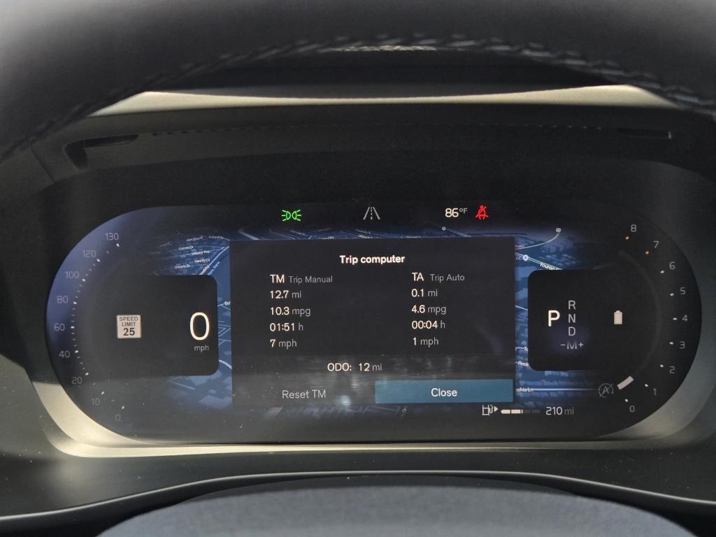 new 2026 Volvo XC40 car
