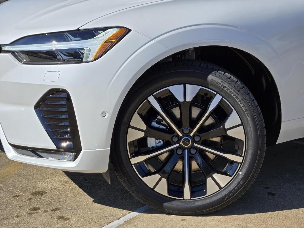 new 2026 Volvo XC60 car, priced at $55,605