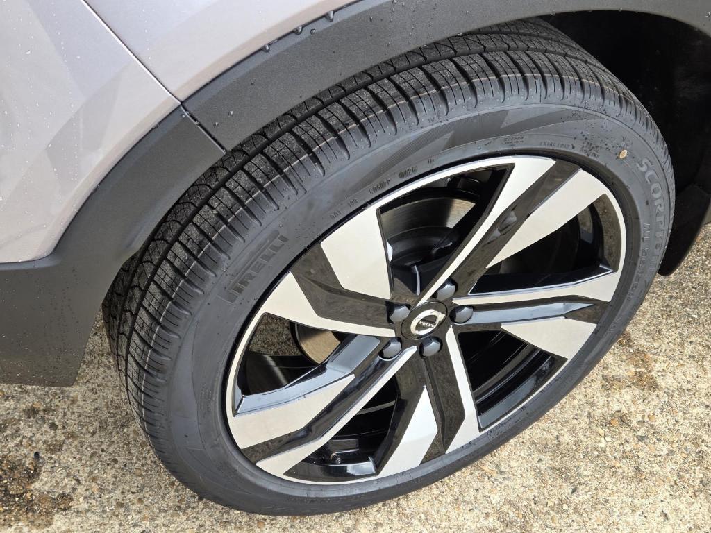 new 2026 Volvo XC40 car