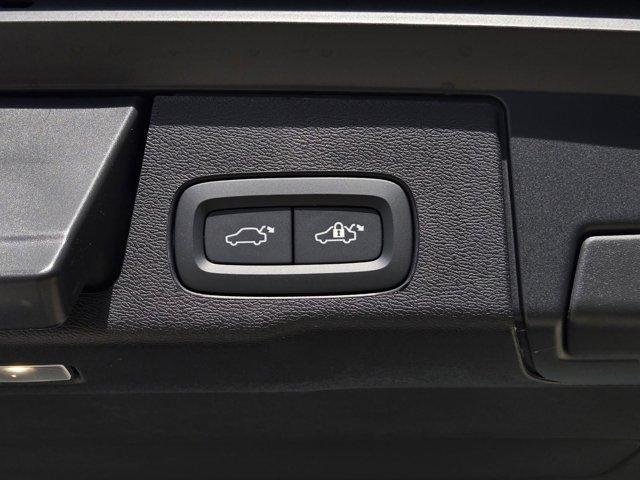 new 2026 Volvo XC60 car