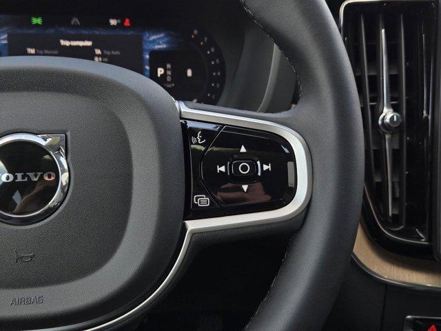 new 2026 Volvo XC60 car