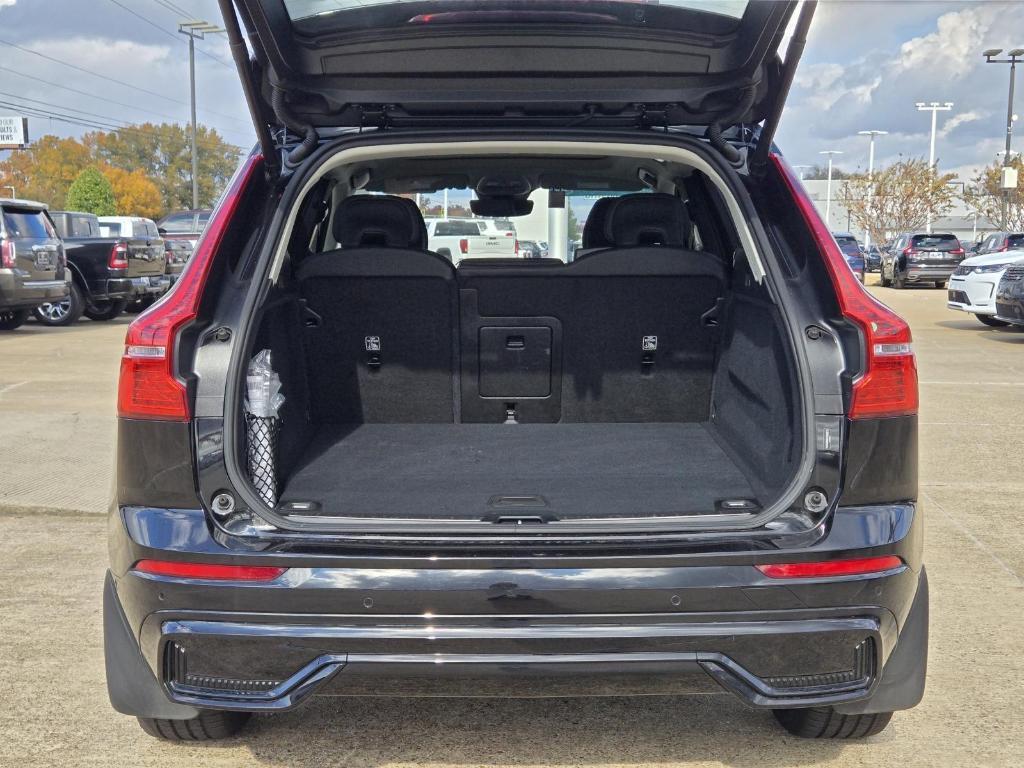 new 2025 Volvo XC60 Plug-In Hybrid car, priced at $48,000
