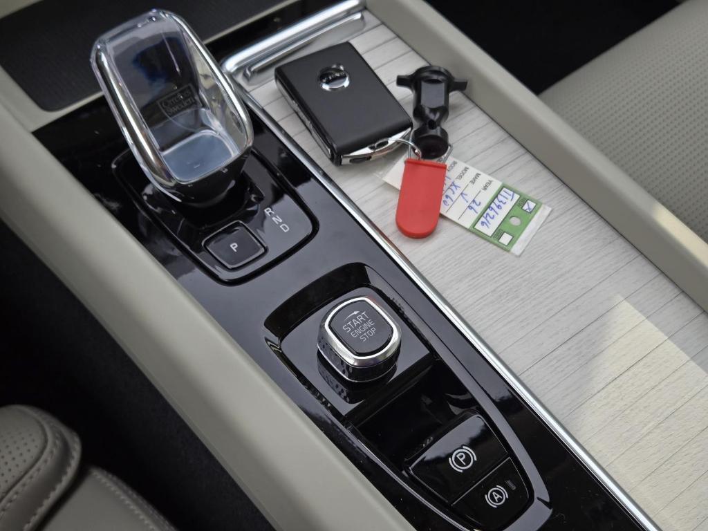 new 2026 Volvo XC60 car, priced at $61,435