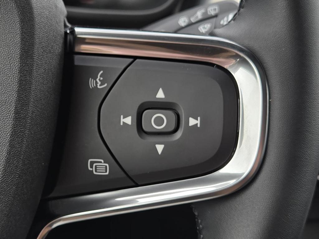 new 2026 Volvo XC40 car, priced at $57,290