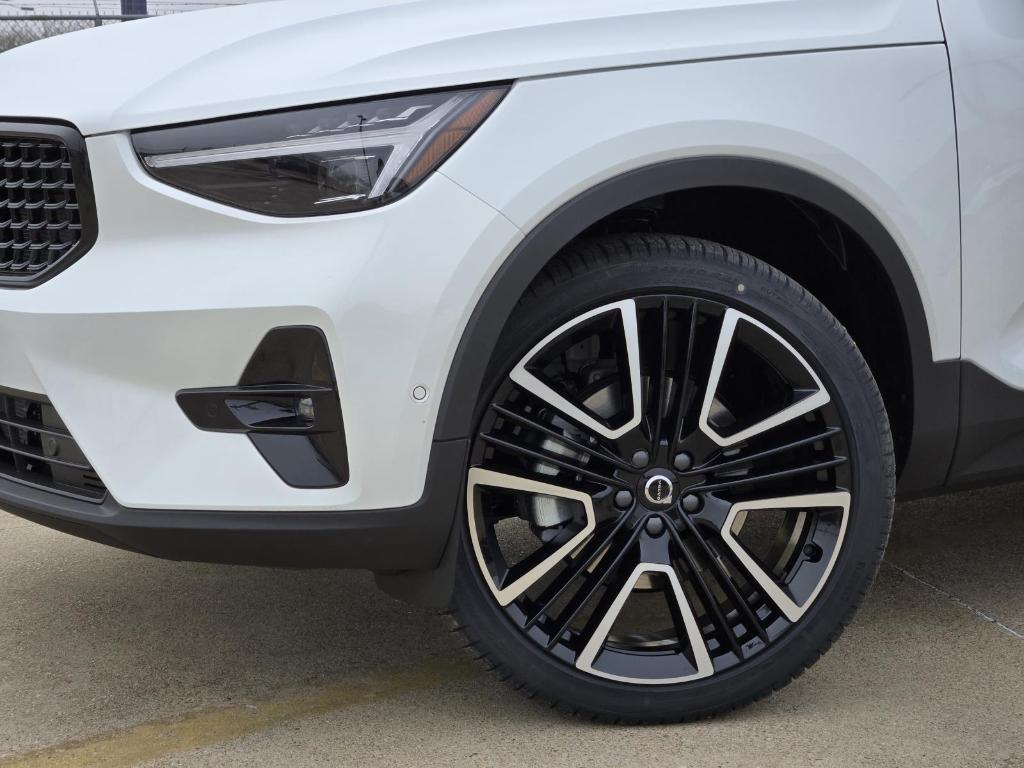 new 2026 Volvo XC40 car, priced at $57,290