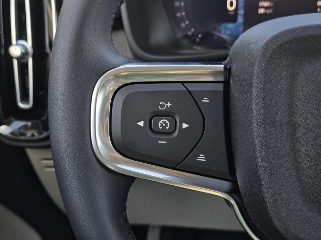 new 2026 Volvo XC40 car, priced at $46,860