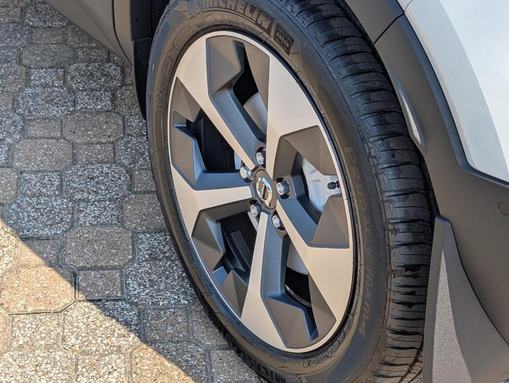 new 2026 Volvo XC40 car, priced at $43,350