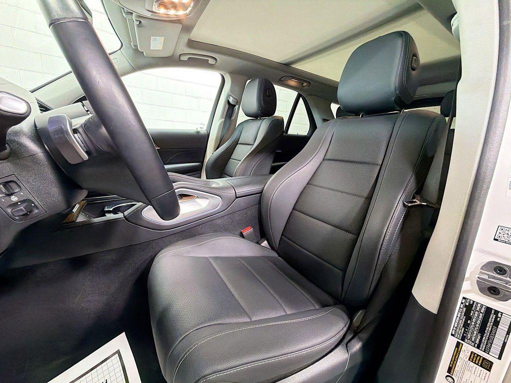 used 2025 Mercedes-Benz GLE 350 car, priced at $59,065