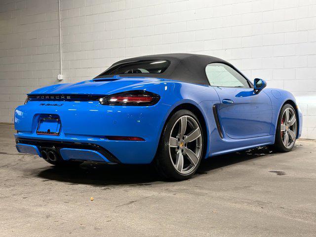 new 2025 Porsche 718 Boxster car, priced at $121,085