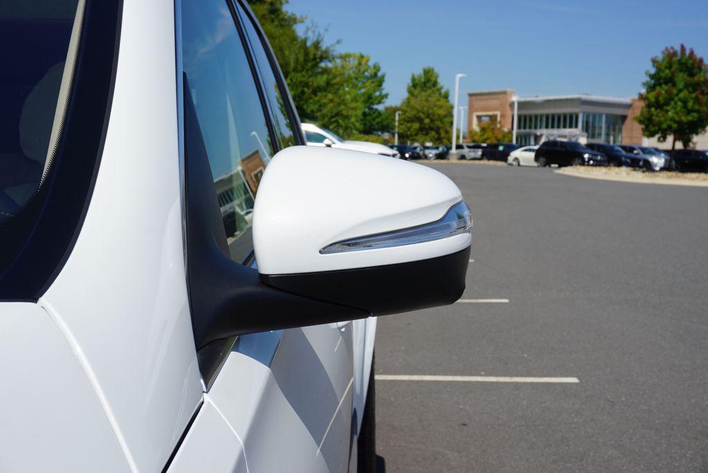 new 2026 Mercedes-Benz GLE 450 car, priced at $91,855