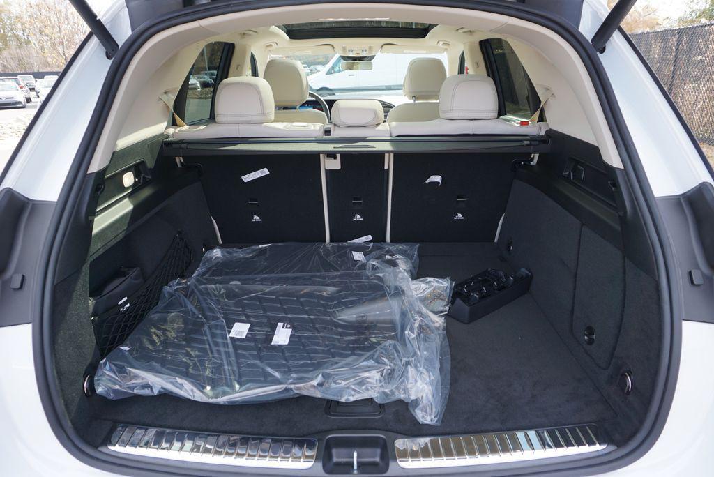 new 2026 Mercedes-Benz GLE 450 car, priced at $93,080