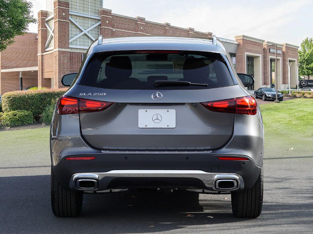 new 2026 Mercedes-Benz GLA 250 car, priced at $48,905
