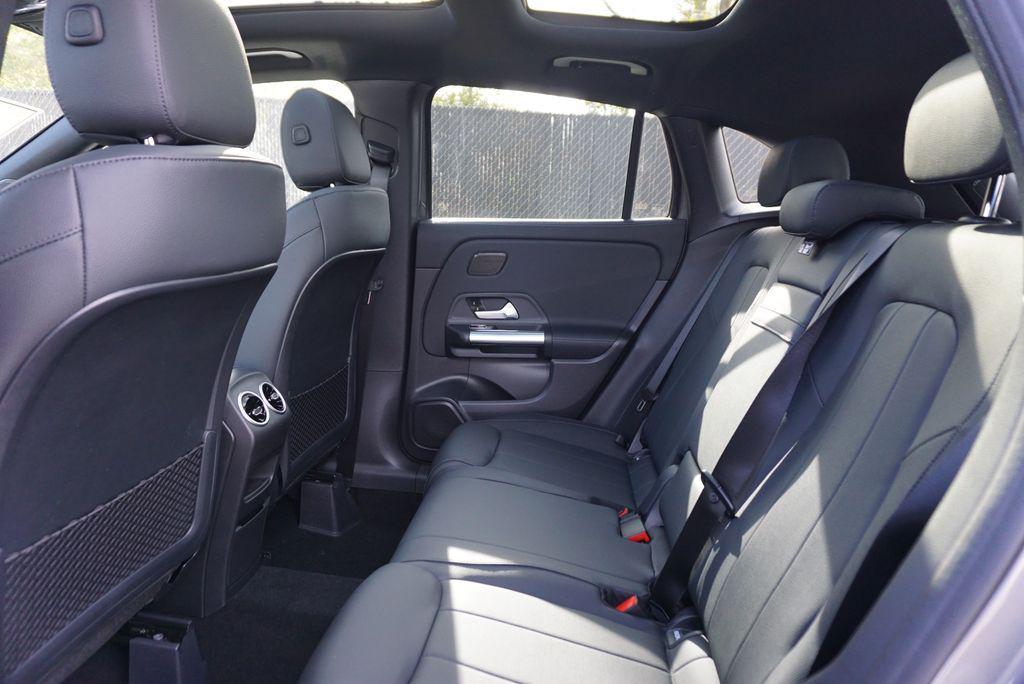 new 2026 Mercedes-Benz GLA 250 car, priced at $48,905